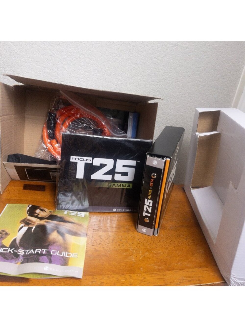 T25 FOCUS Workout DVD Set Alpha Beta Gamma Nutrition Guide + Resistance Band